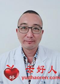 季松：浴室抢救九旬老人不留名的仁心医者