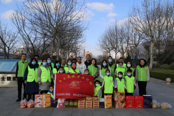 弘扬革命精神，关爱困难老兵——胶州爱无疆公益慈善服务中心慰问老兵