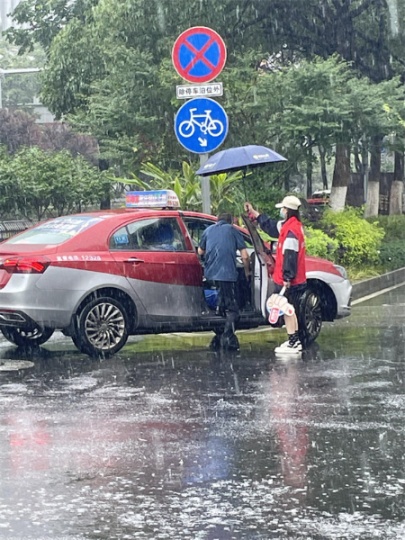 “浙江有礼·文明交通”路口志愿服务周来咯