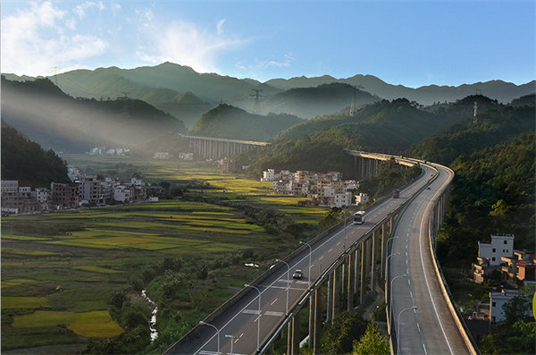  Transportation in Yunan County