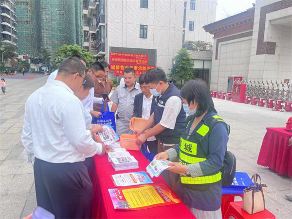  Prevention first and life foremost - Yingcheng Street launches fire propaganda month activity